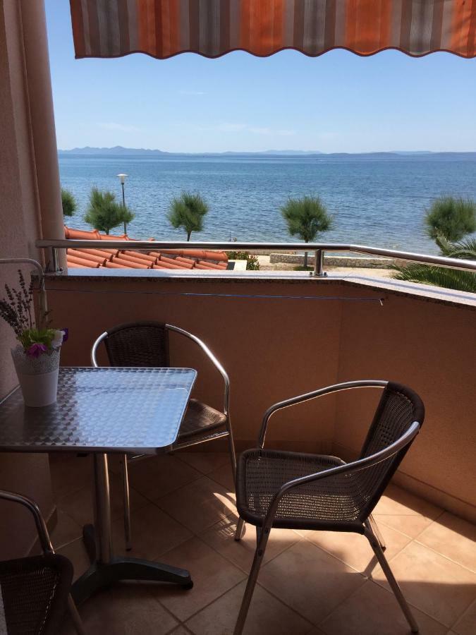 Apartmani Lorena Privlaka  Habitación foto